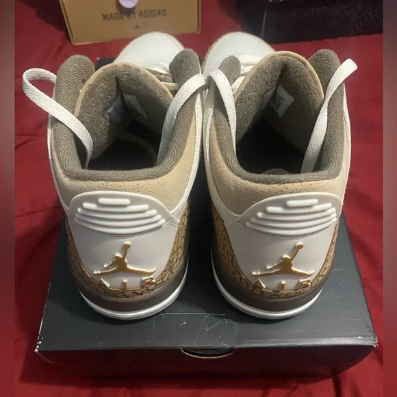 Jordan 3 dark mocha - Picture 3 of 4